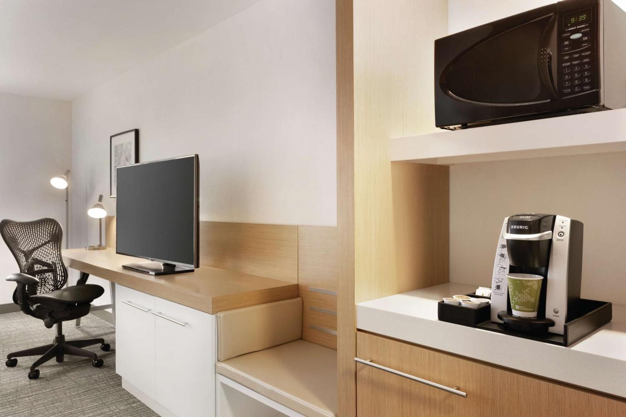 Hilton Garden Inn Bridgewater Extérieur photo