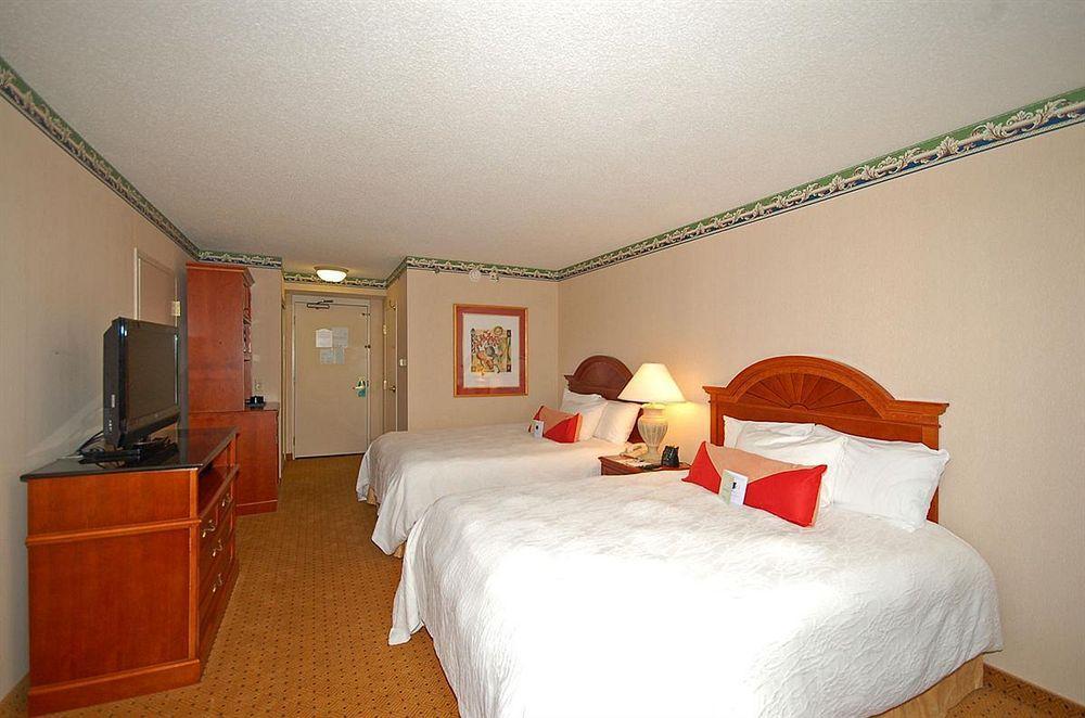 Hilton Garden Inn Bridgewater Extérieur photo